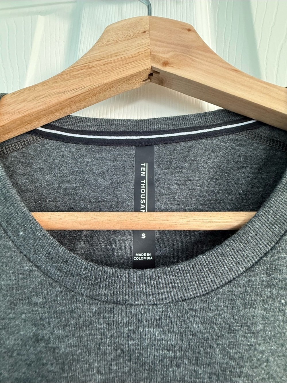 Ten Thousand Gray DURABLE Long Sleeve Tee SHIRT Small S NEW - Picture 2 of 4